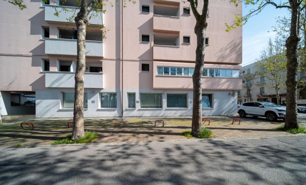 Residence Alessandra Cesenatico Εξωτερικό φωτογραφία